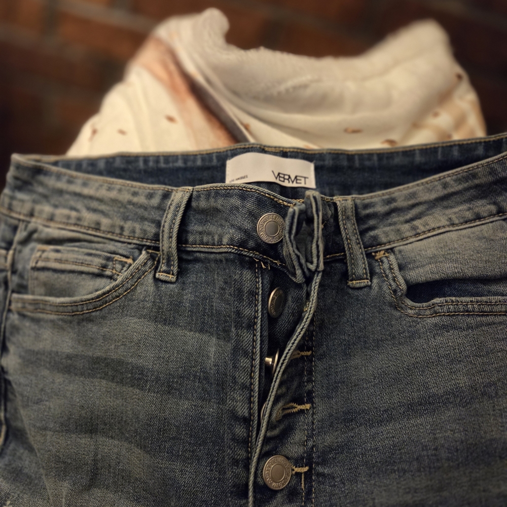 Vervet Women's Classic Denim Jeans